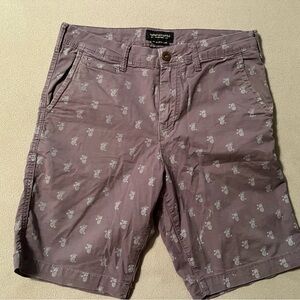 American Eagle Men's Patterned Shorts in Blue